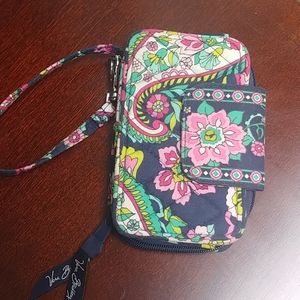 VERA BRADLEY Wristlet